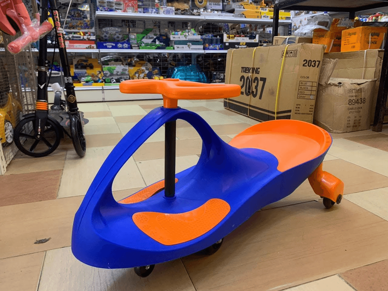 Yoyo Swing Car