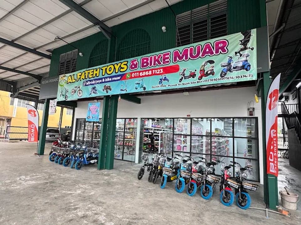 Al-Fateh Toys & Bike Muar storefront